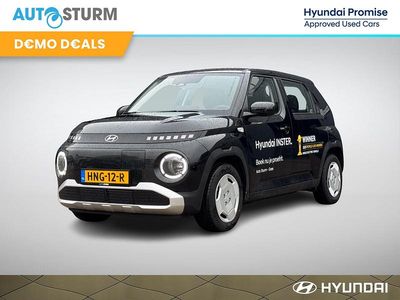 Zwart Occasion 2025 Hyundai Inster Hatchback | € 24.549 (Eerlijke prijs)
