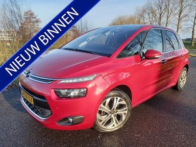 Rood Occasion 2013 Citroën C4 Picasso Intensive MPV | € 7.750 (Eerlijke prijs)