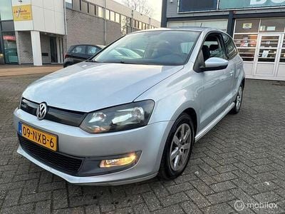 Grijs Gebruikt 2010 VW Polo Trendline Hatchback | € 1.900 (Goede deal)