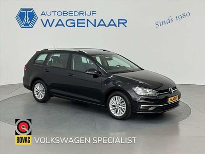 Zwart (metallic) Occasion 2020 VW Golf VII Comfortline Stationwagen | € 19.876 (Eerlijke prijs)