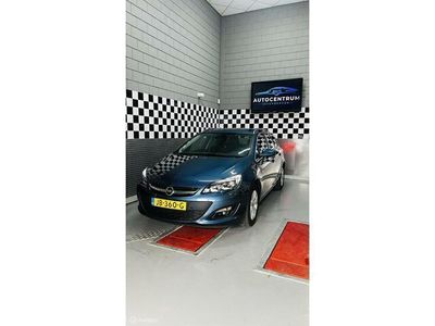 tweedehands Opel Astra Sports Tourer 1.4 Turbo | Lage KM