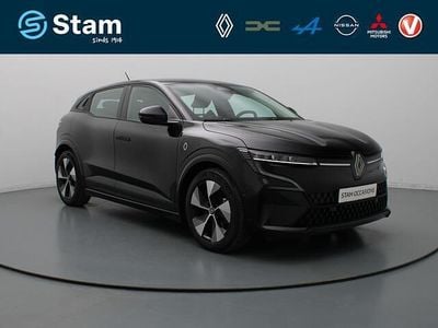Zwart metallic Occasion 2024 Renault Megane E-Tech Evolution Hatchback | € 27.490 (Eerlijke prijs)