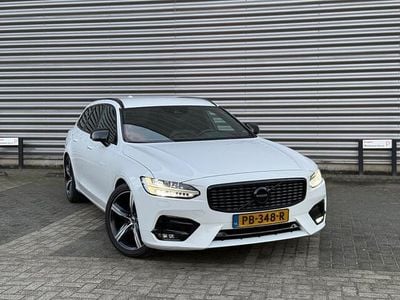 Wit (metallic) Gebruikt 2017 Volvo V90 R-Design Stationwagen | € 16.750 (Eerlijke prijs)