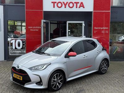 Grijs Gebruikt 2020 Toyota Yaris Executive Hatchback | € 20.400 (Eerlijke prijs)