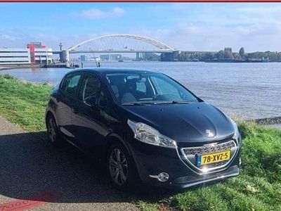 Occasion Peugeot 208 Active 82 PK (60 kW) 2012 Zwart Hatchback