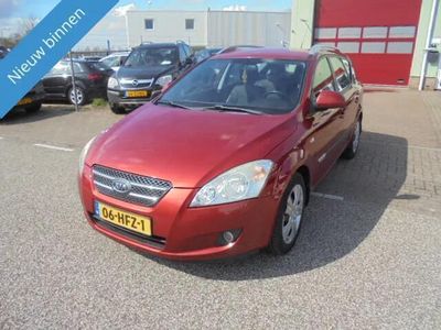 tweedehands Kia Ceed Sporty Wagon 1.4 X-ecutive Airco Nap Apk 03-24