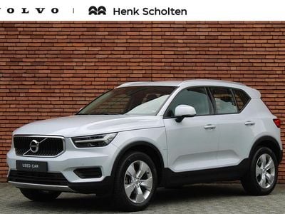 Grijs Gebruikt 2020 Volvo XC40 Momentum SUV | € 29.950 (Eerlijke prijs)