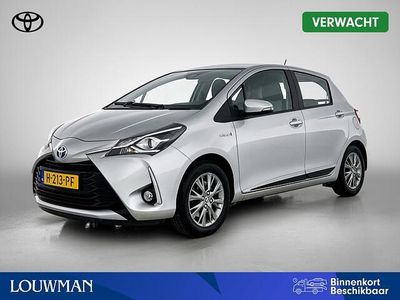 Grijs metallic Occasion 2018 Toyota Yaris Executive Hatchback | € 16.450 (Eerlijke prijs)