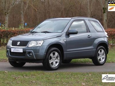 tweedehands Suzuki Grand Vitara 1.6-16V Exclusive 4x4 / 1e eigenaar / Slechts 67.201 km. / Climate control / Geen import - NL auto