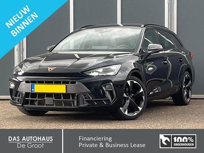 Zwart Gebruikt 2024 Cupra Leon VZ Stationwagen | € 32.395 (Eerlijke prijs)