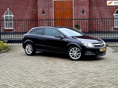Opel Astra GTC