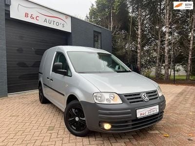 Grijs (metallic) Gebruikt 2010 VW Caddy MPV | € 222
