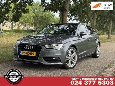 Grijs (metallic) Occasion 2013 Audi A3 Sportback Ambition Hatchback | € 9.995 (Iets duurder)