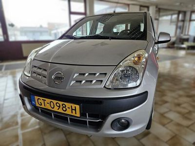 Nissan Pixo