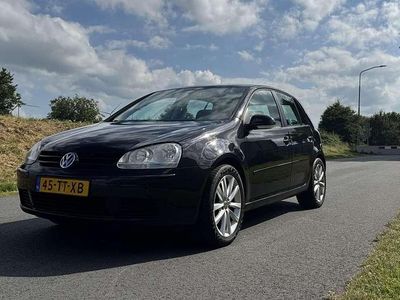 Zwart Gebruikt 2007 VW Golf V Trendline Hatchback | € 2.799 (Eerlijke prijs)