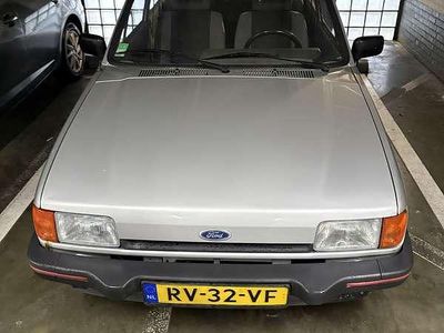 Gebruikt 1987 Ford Fiesta S Sedan | € 4.750