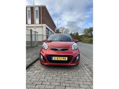 Occasion Kia Picanto 69 PK (50 kW) 2014 Rood Hatchback