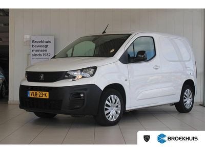 Wit Occasion 2021 Peugeot Partner MPV | € 11.722 (Goede deal)