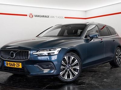 Blauw Occasion 2023 Volvo V60 Plus Stationwagen | € 29.995 (Eerlijke prijs)