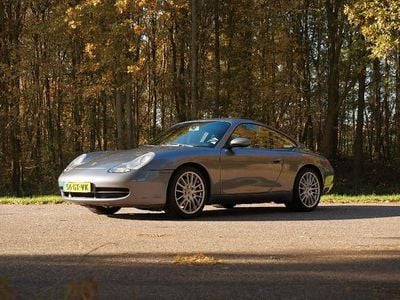 Porsche 911 Carrera 4