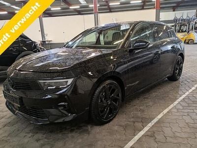 Zwart Occasion 2024 Opel Astra Hatchback | € 26.900 (Goede deal)
