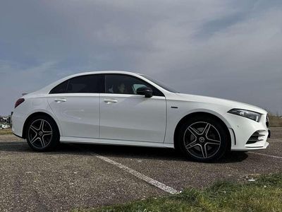 Occasion 2021 Mercedes A250 AMG line Sedan | € 30.000 (Iets duurder)