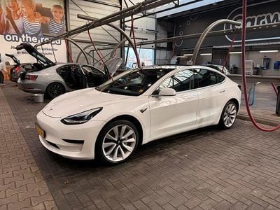 Occasion 2019 Tesla Model 3 Standard Range Plus Sedan | € 14.250 (Goede deal)