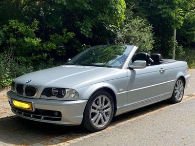 BMW 325 Cabriolet