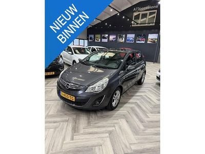 Grijs Occasion 2012 Opel Corsa Cosmo Hatchback | € 4.950 (Eerlijke prijs)