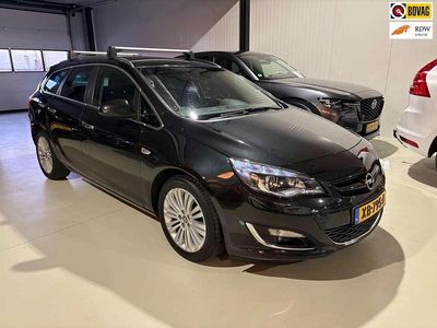 Zwart Occasion 2014 Opel Astra Sport Stationwagen | € 8.950 (Duur)