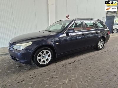 BMW 525