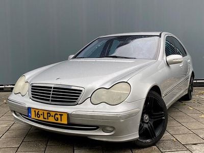Mercedes C180