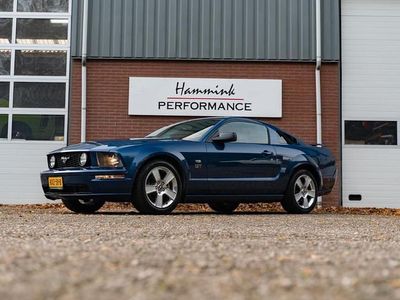 Blauw (metallic) Gebruikt 2006 Ford Mustang GT Coupé | € 16.999