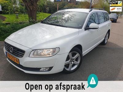 tweedehands Volvo V70 2.4 D5 AWD Kinetic/Airco/Apk april 2025/ 1e eig.