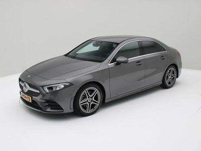 Grijs Gebruikt 2021 Mercedes A200 Business Sedan | € 31.950 (Iets duurder)