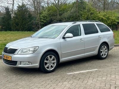 Grijs Occasion 2012 Skoda Octavia Business Line Stationwagen | € 3.450 (Eerlijke prijs)