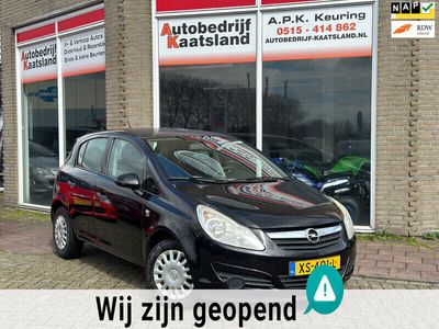 tweedehands Opel Corsa 1.0-12V Essentia - NIEUWE APK