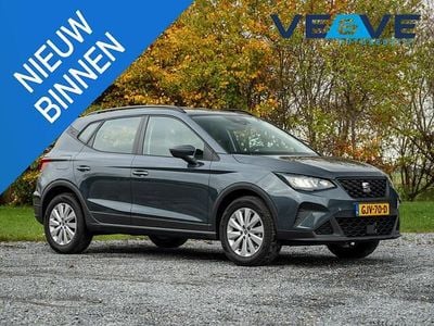 Grijs Gebruikt 2023 Seat Arona Business SUV | € 21.000 (Eerlijke prijs)