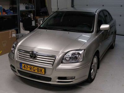 tweedehands Toyota Avensis 2.0 VVTi Linea Luna