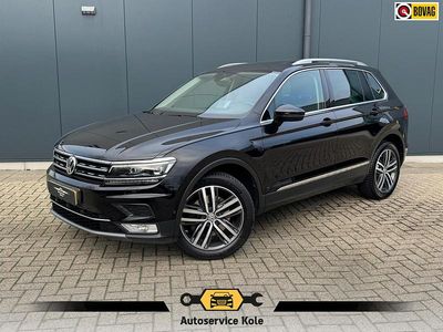 Zwart Gebruikt 2016 VW Tiguan Highline SUV | € 22.835 (Goede deal)