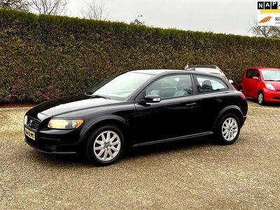 Zwart Gebruikt 2007 Volvo C30 Hatchback | € 2.950 (Eerlijke prijs)