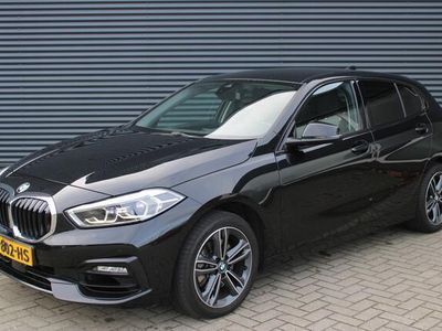 tweedehands BMW 118 118 i Executive Sport Edition Navigatie Half-Ledere