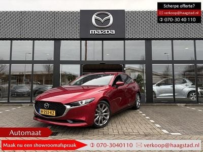 Soul red crystal metallic Occasion 2020 Mazda 3 Luxury Sedan | € 21.940 (Eerlijke prijs)