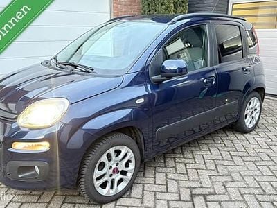 Blauw Occasion 2012 Fiat Panda Lounge Hatchback | € 4.499 (Eerlijke prijs)