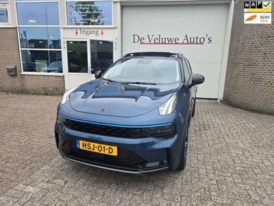 Lynk & Co 01