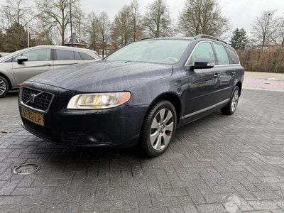 Blauw Occasion 2008 Volvo V70 Summum Stationwagen | € 2.750