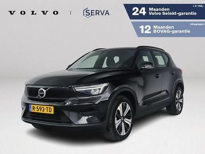 Zwart (metallic) Occasion 2022 Volvo XC40 Plus SUV | € 31.995 (Eerlijke prijs)