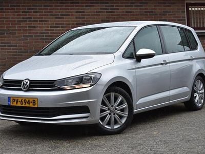 Grijs Gebruikt 2016 VW Touran Comfortline MPV | € 10.949 (Goede deal)