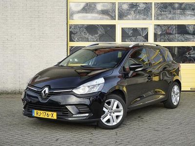 Zwart Gebruikt 2017 Renault Clio GrandTour Zen Stationwagen | € 7.450 (Eerlijke prijs)