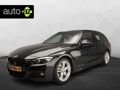 Zwart Gebruikt 2019 BMW 320 M Sport Stationwagen | € 23.900 (Eerlijke prijs)
